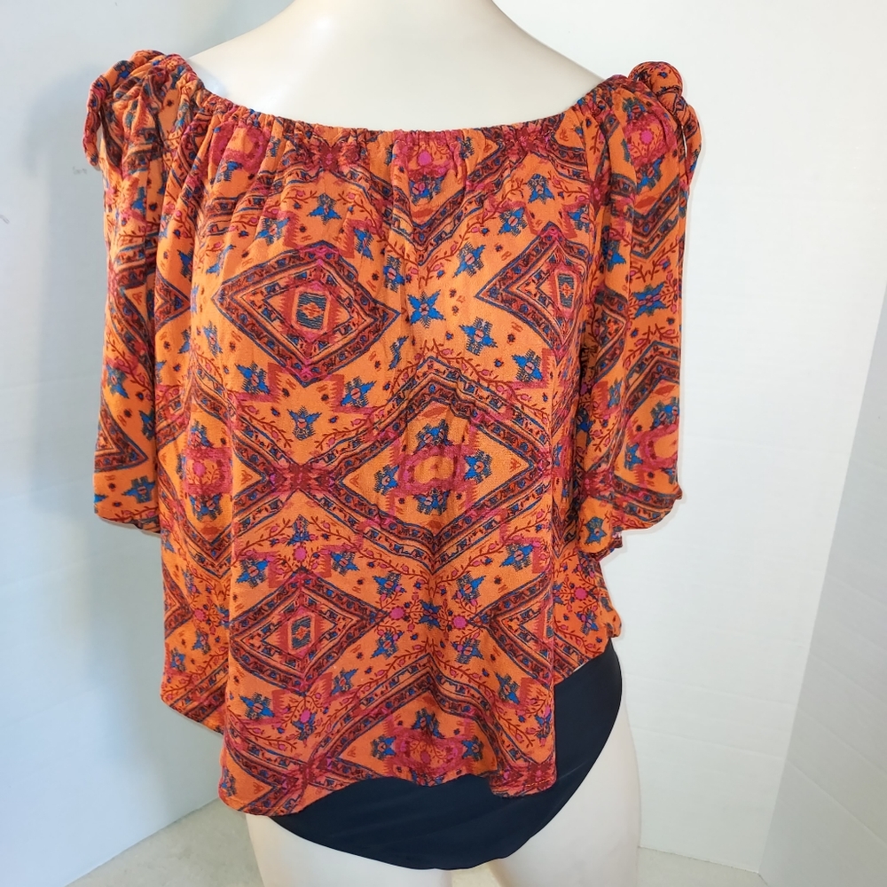 Shyanne Country Western Wear Off Shoulder Orange/blue top size M